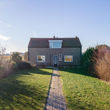 Vakantiehuis Rust In De Onruste Kamperland Exterior photo